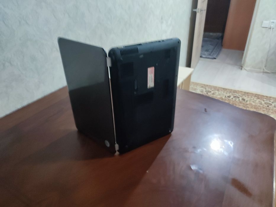 Продам ноутбук рабочий