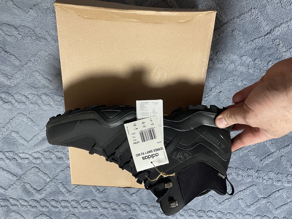 Маратонки адидас -нови 49 1/3