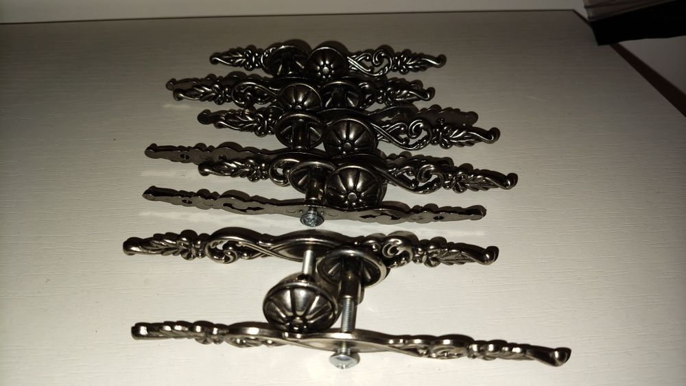 Butoni ușa mobilier (Seria Indento)