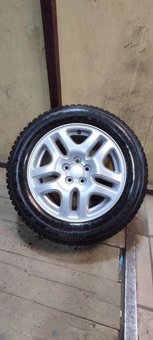Продам комплект дисков r16 с резиной