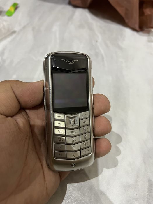 VERTU Constellation Ceramic Black