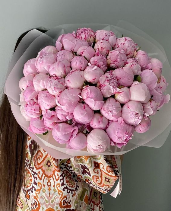 Пионы, Гортензии, Розы акция