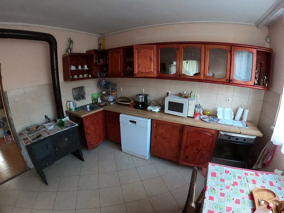 Продава се Къща в с. Гълъбник, Област Перник - 250 кв.м за 357 €/кв.м - Снимка #4