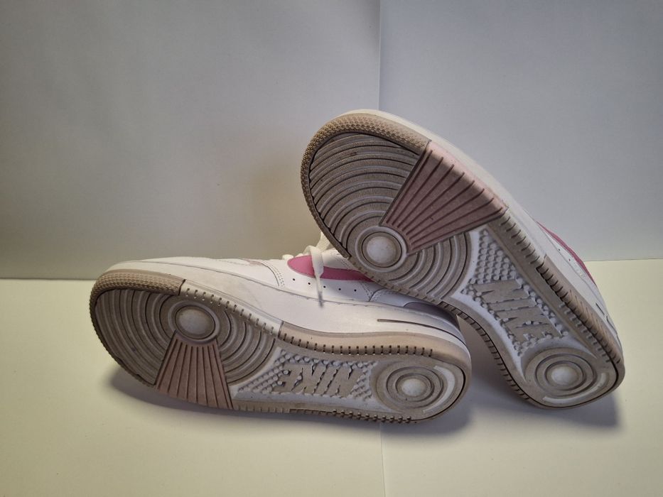 Pantofi Nike dama