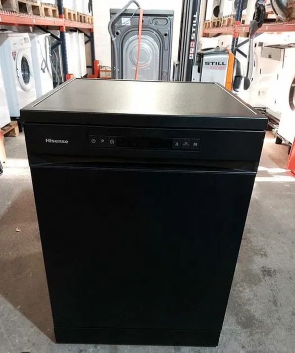 посудомоечная машина Hisense HS622E90BUK