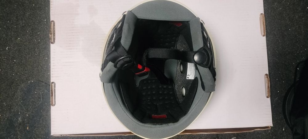 Casca schi snowboard