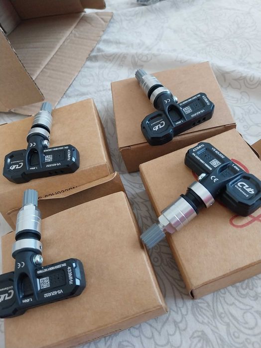 senzori de presiune universali cu valve metalice,diferite culori .