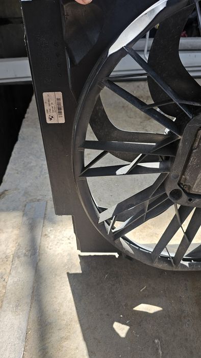 Перка охлаждане бмв 235 кс bmw perka радиатори е60 е61 530d 530д