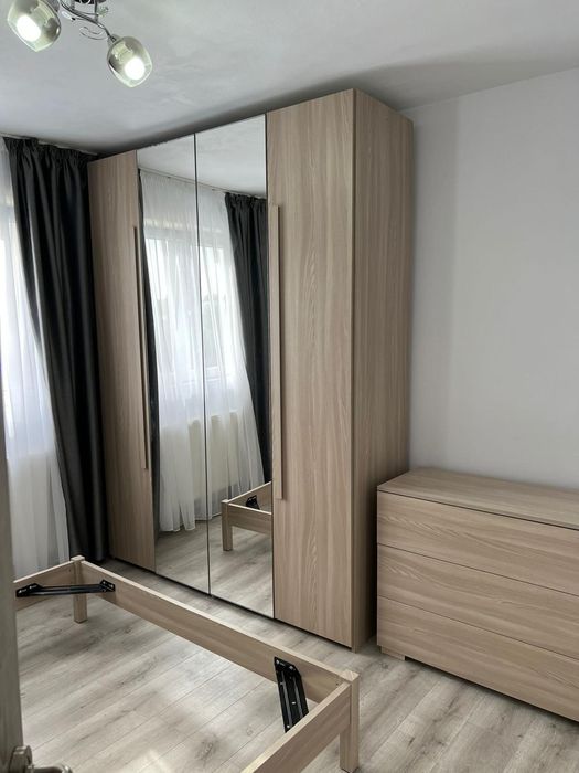 Apartament 2 camere de închiriat zona Cina