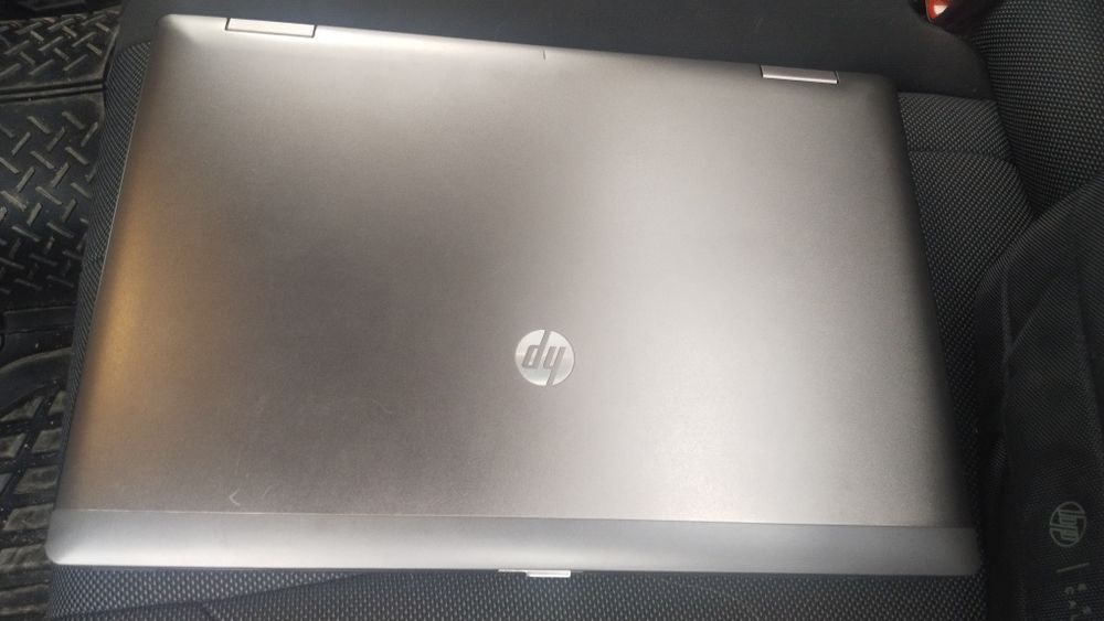 Ноутбук срочно продам