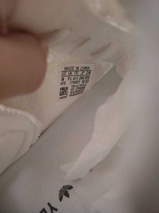 Yezzy Boost 350 V2 mărimea 41 1/3
