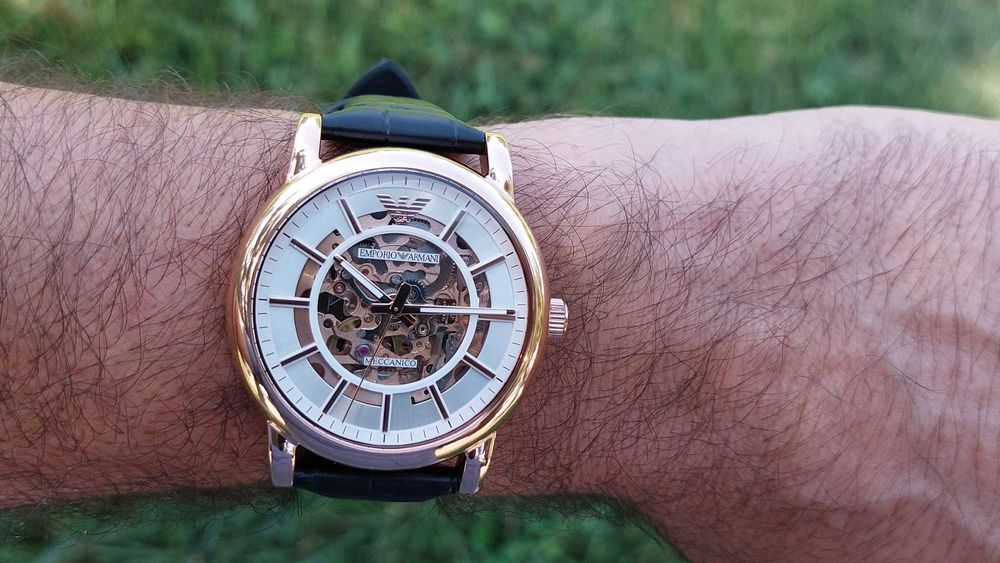 Мужские наручные часы Emporio Armani AR60007