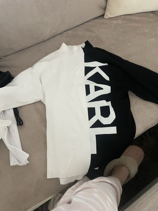 Чисто Нова KARL LAGERFELD блуза