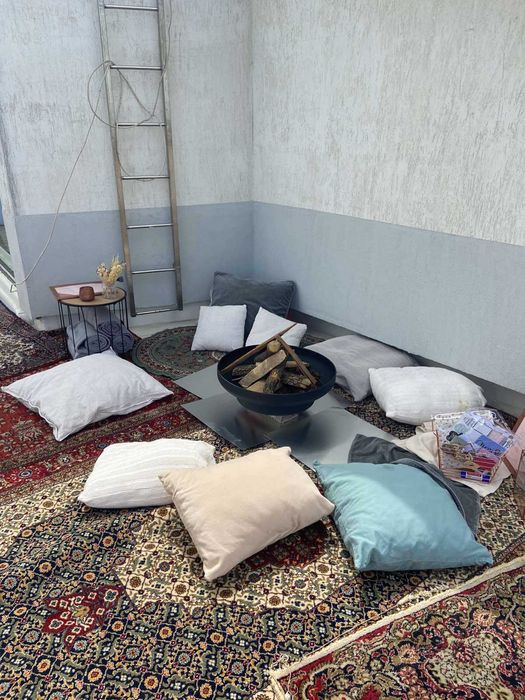 Килими за сватби и други събития под наем