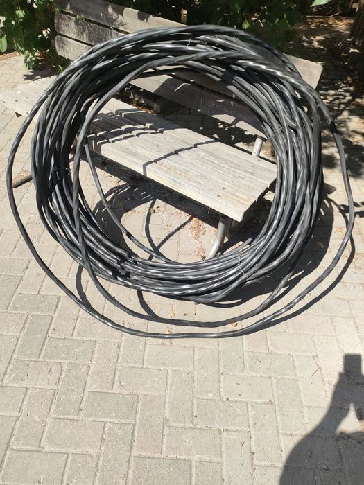 Кабель четырех жильный