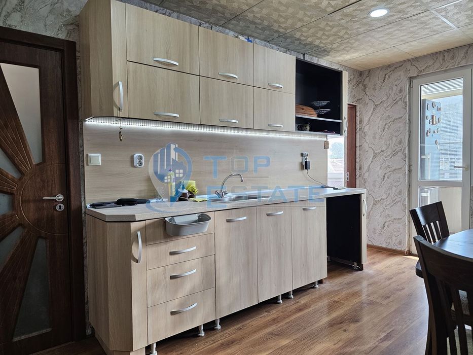 Продава се Двустаен апартамент в Горна Оряховица - 59 кв.м за 1079 €/кв.м - Снимка #3