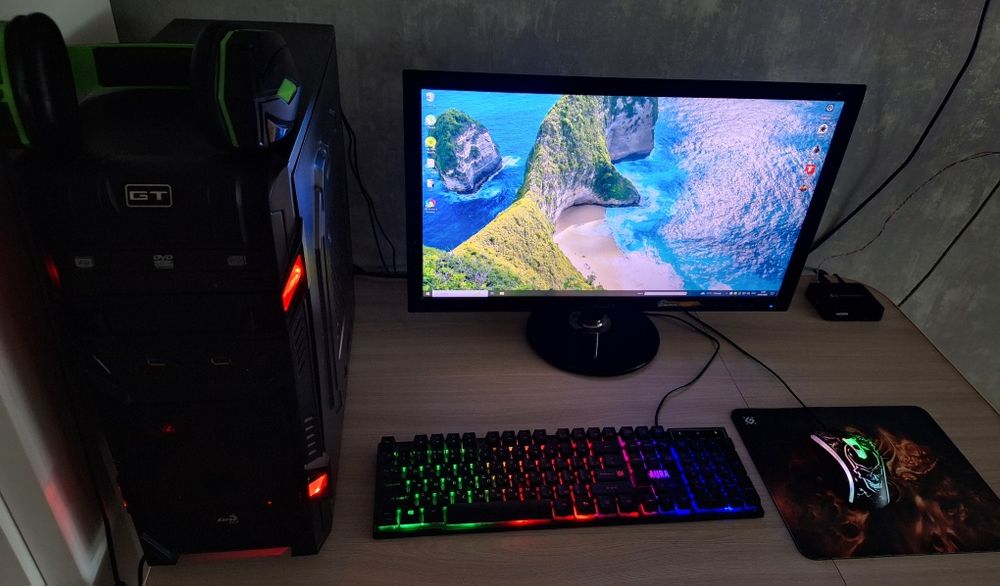 Продам компьютер