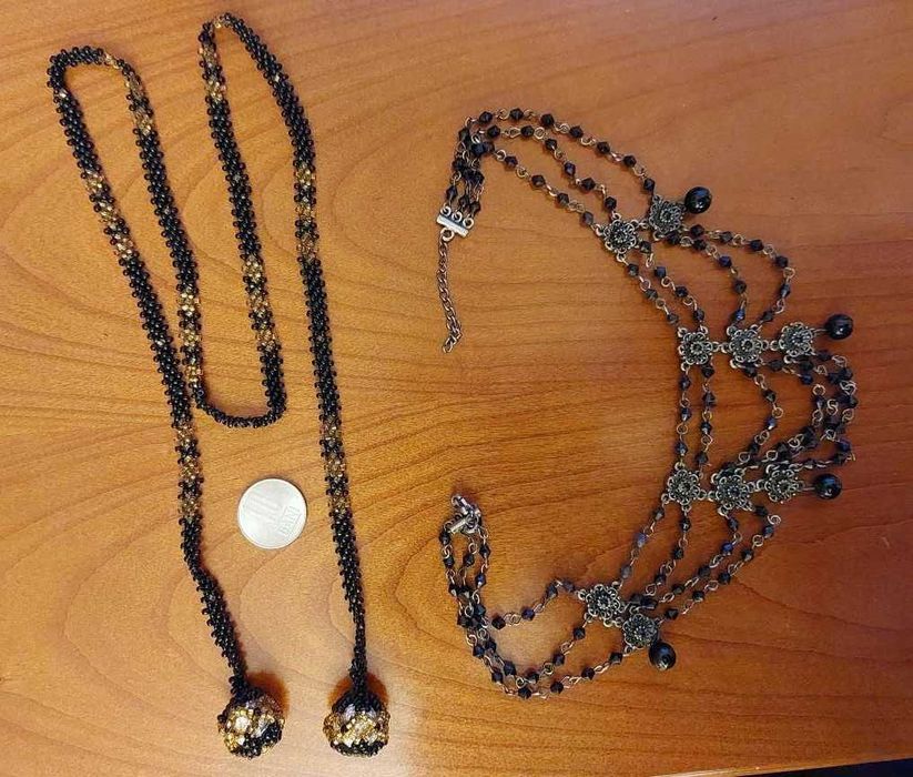coliere diverse, plastic/metal/os/perle/semipretioase