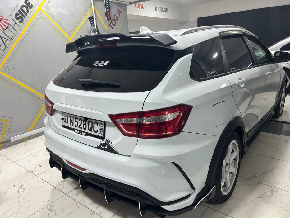 Спойлер Lada Vesta