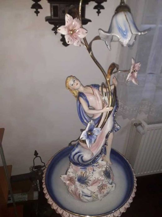 Veioza fantana artizanala din portelan