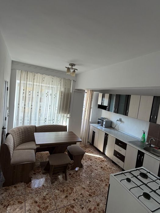 Apartament de inchiriat