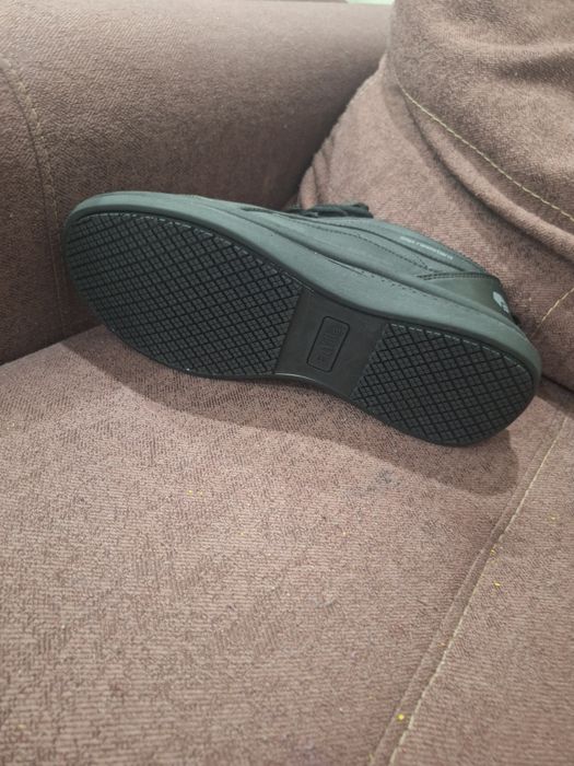 Продаются кросовки.