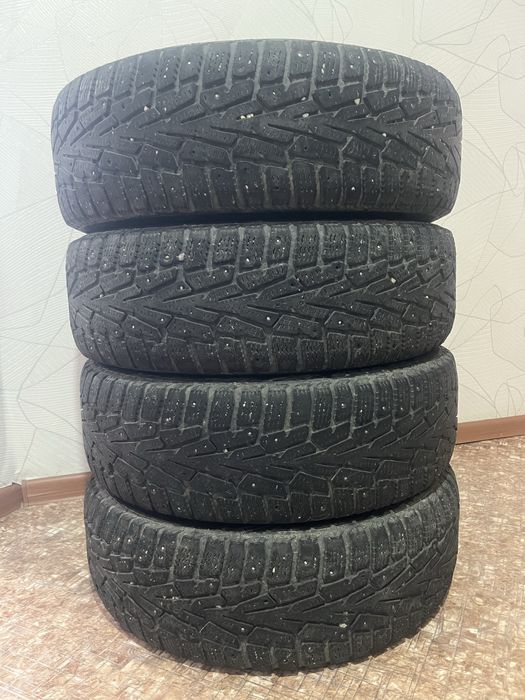 Зимние шины 195/65/15