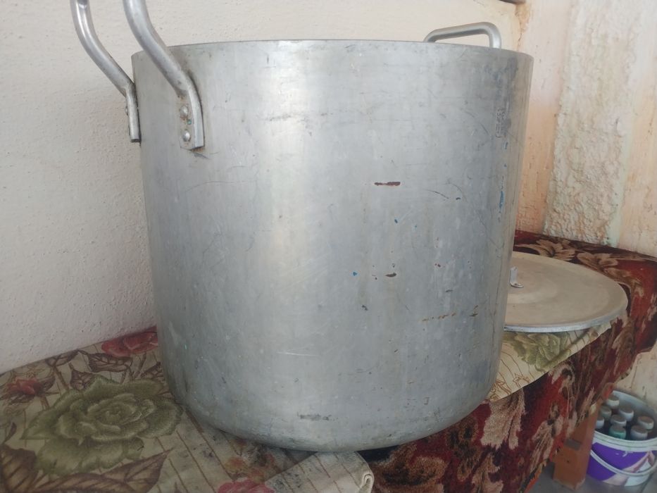 Продам кастрюлю аллюминиваю