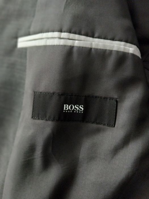 Маркови мъжки сака на супер цени.