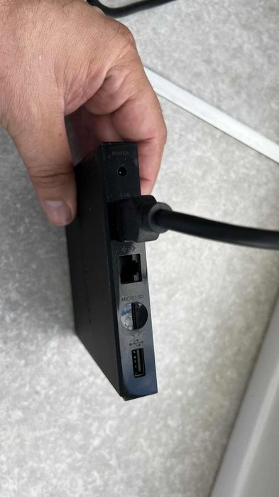 Amazon tv box DV83YW