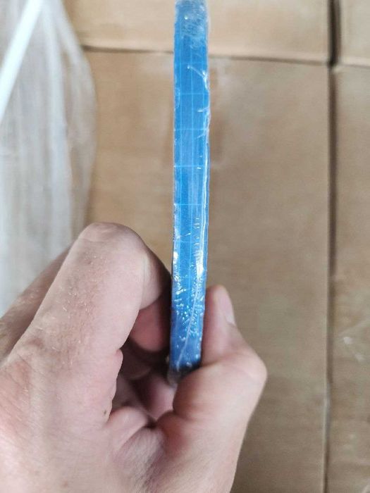 Уплотнительная лента, изоляция окон