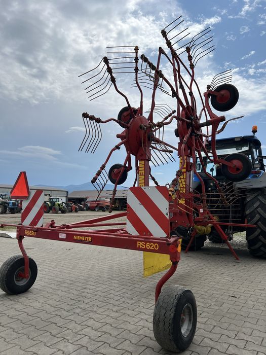 Grebla de adunat fan Kuhn/Claas/Krone Niemeyer RS620 Asigur transport!