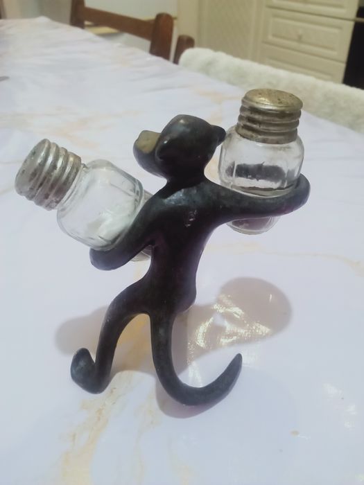 Солонка-перечница