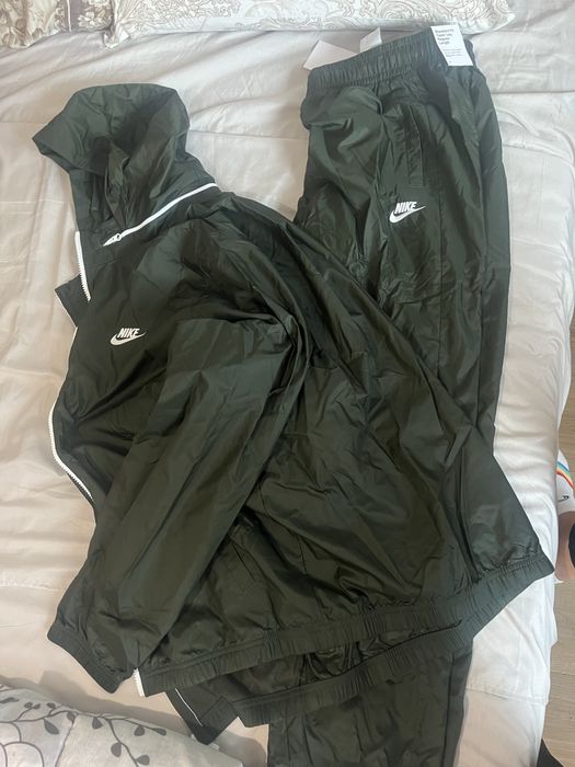 Нов! Nike Анцунг