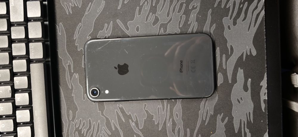 iPhone XR 128GB Black – Baterie 92%