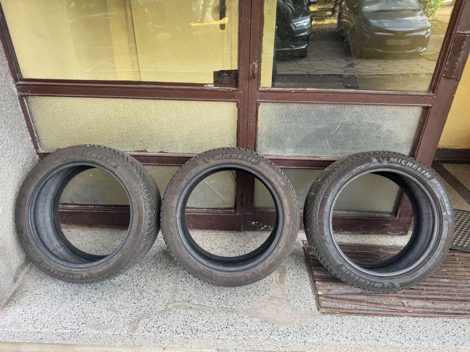 1 бр Michelin Alpin 225/45 R17 dot 24