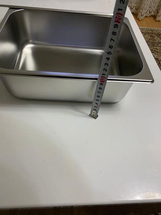 Tavi de inox cu capac