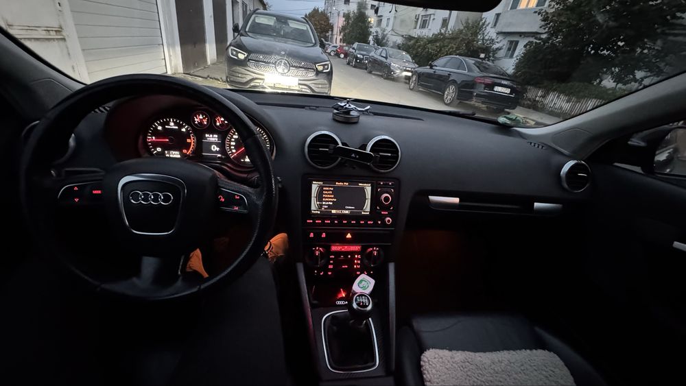 AUDI A3 Sportback 2012 — imagine 8