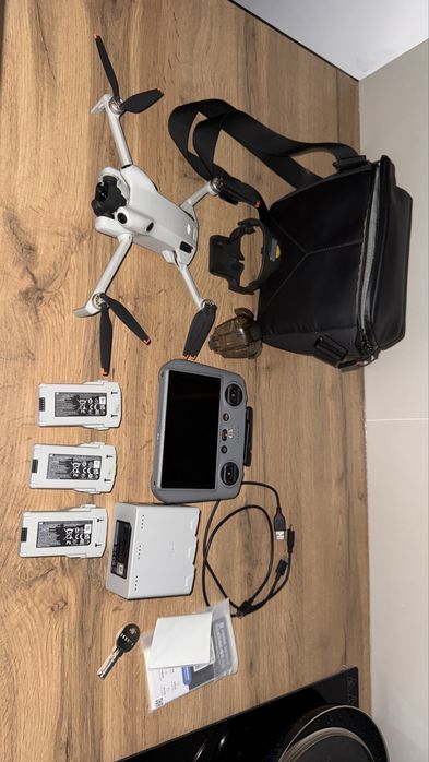 Дрон DJI MINI 4 pro combo+rc