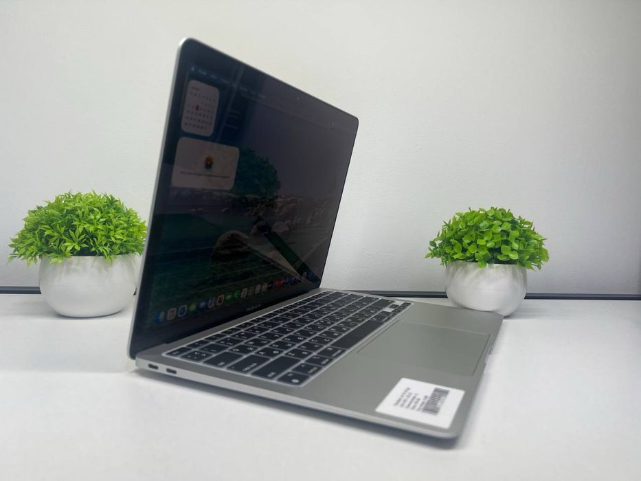MacBook Air M1 256 gb