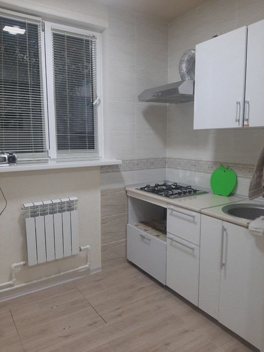 Сдаём 2-комнатную квартиру в районе Юнусабад-4