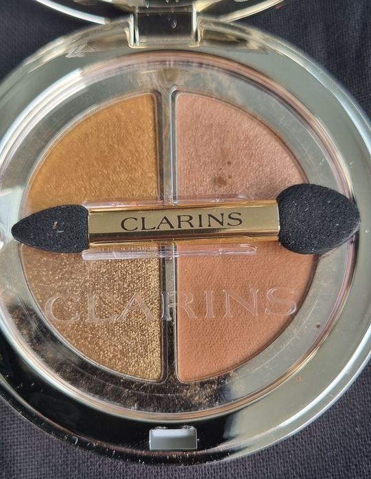 Fard 4 culori Clarins