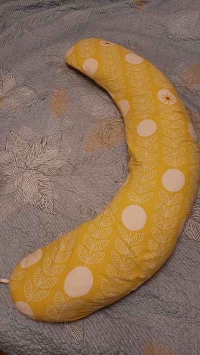 Подушка для беременных и кормления банан на завязках