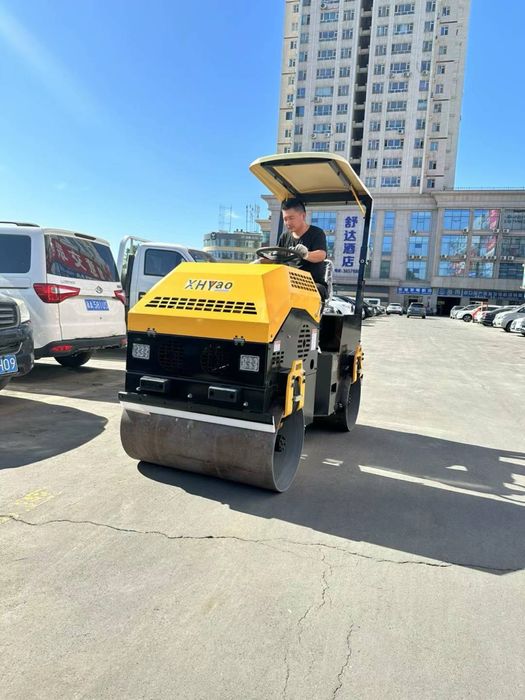 Каток 2000 кг, виброкаток дорожный