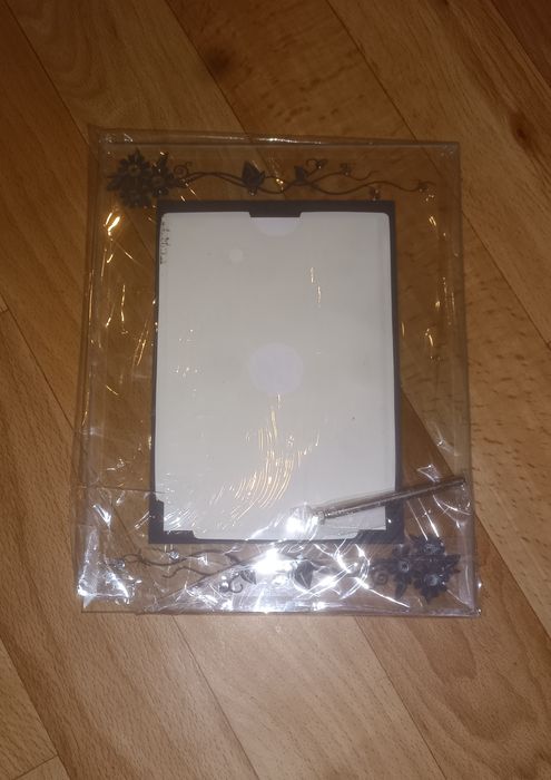 Продам рамку для фото