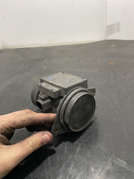 Debitmetru Volkswagen LT 2.5 TDI t4 2.5 TDI Golf 4