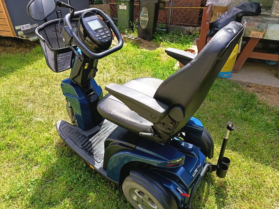 Scuter Electric Seniori / Persoane cu Dizabilități Sterling Elite 2 Plus