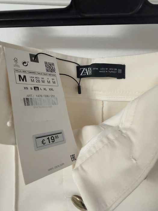 Zara Pantaloni scurti eleganti S