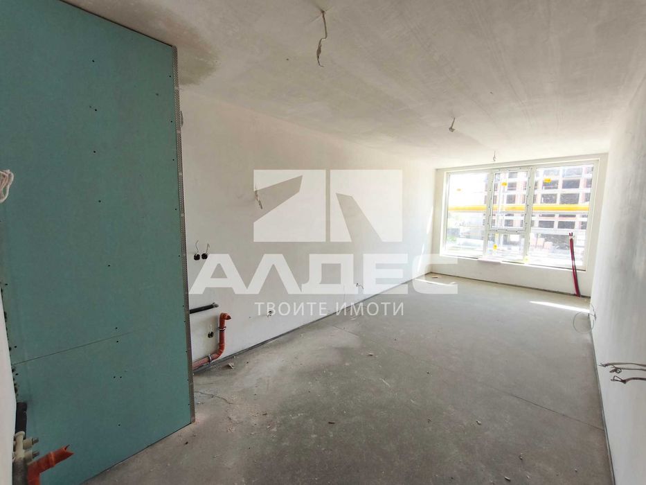 Продава се Двустаен апартамент в София, Банишора - 68 кв.м за 1320 €/кв.м - Снимка #1