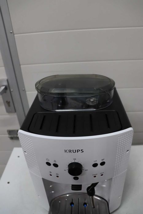 KRUPS Essential White машина за кафе на зърна, кафемашина, мелачка за зърна, машина за еспресо, 2 чаши, автоматично почистване, дюза за пара, капучино
